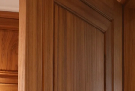 缅甸柚木家具：木蜡油还是水性漆？